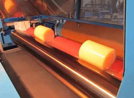 Обладнання Gluestream. hot-melt-pur-roller-coating